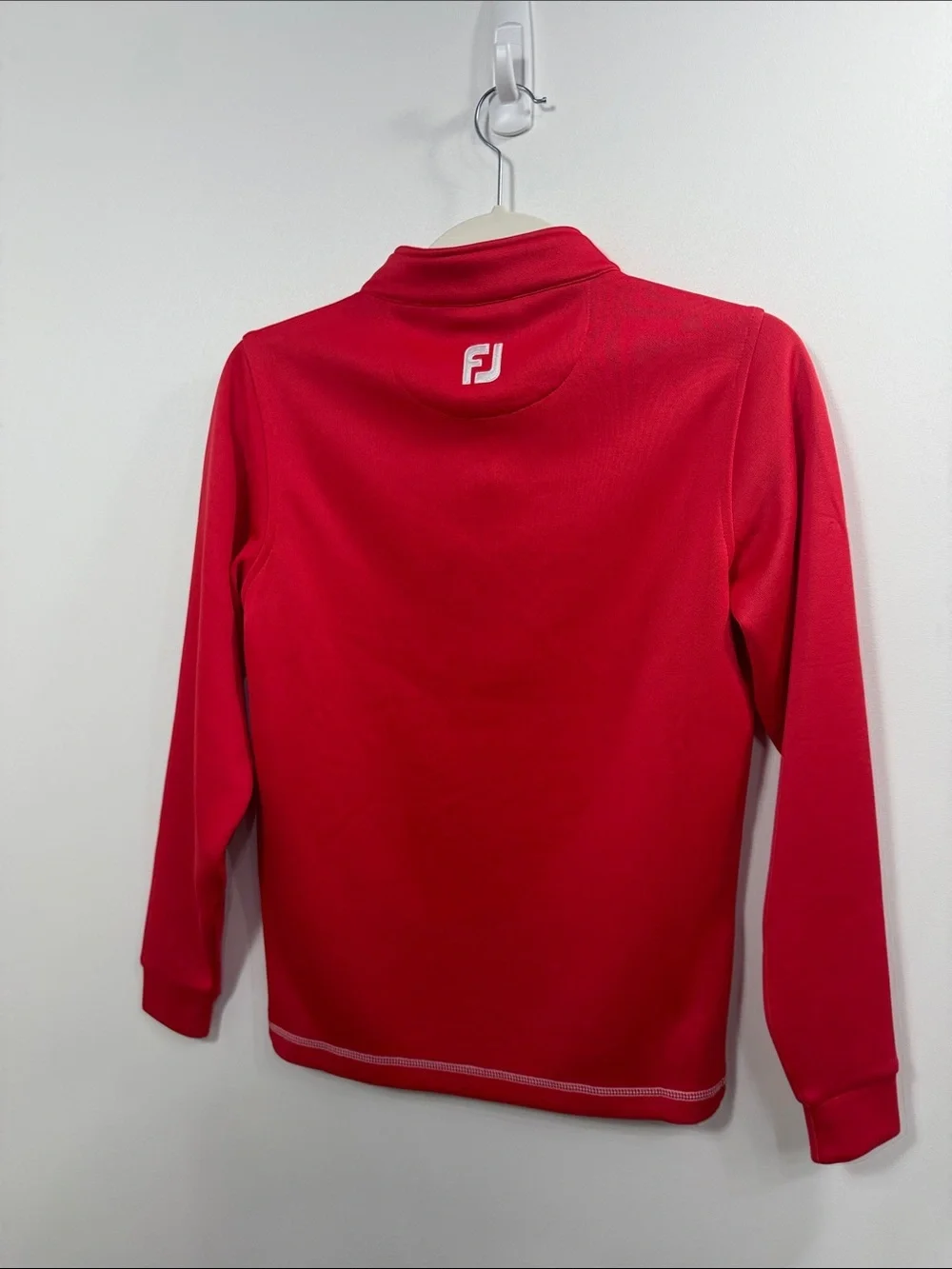 Footjoy Junior boys 1/4 zip red pullover size medium.NWT